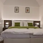 Apartahotel Mecset Eger