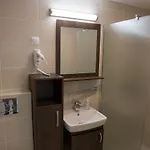 Mecset Apartahotel Eger
