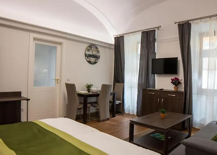 Mecset Appart hôtel 4*