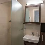 Mecset 4* אגר