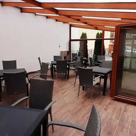 شقة فندقية Mecset 4*